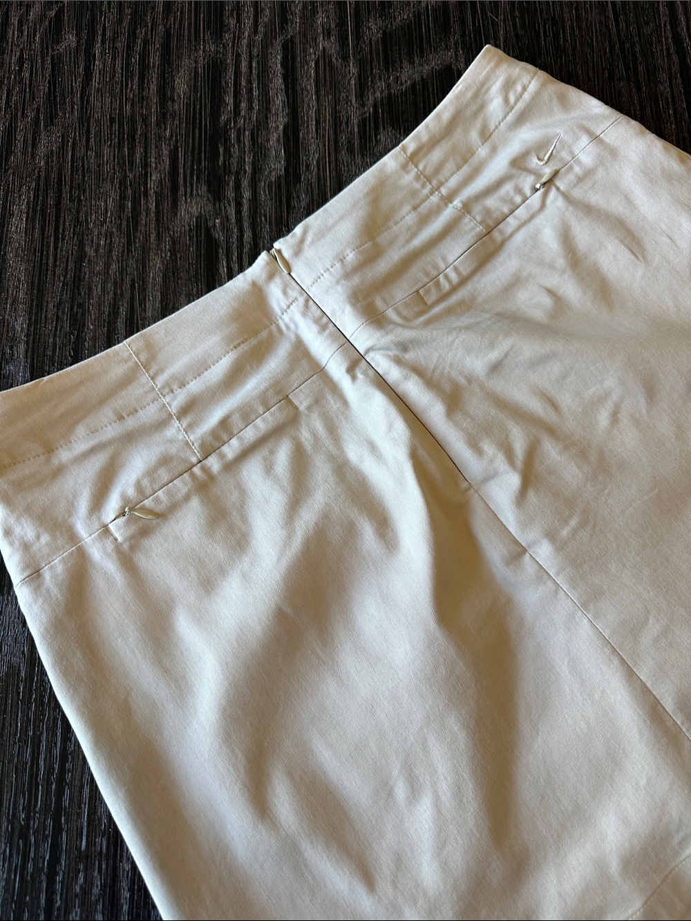 Nike Golf Beige Women’s Long Zip Back Skort with Zip Pockets, Size 12 Large - Picture 9 of 10